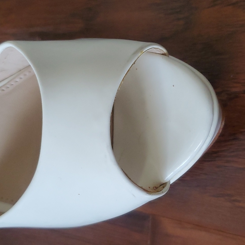 Guess Platform Shoes View 2